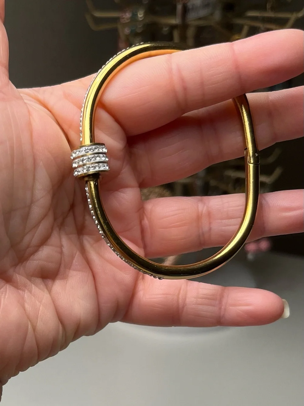 Gold Tone Rhinestone Screw-On Hinged Bracelet